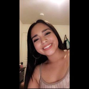 Meet your Posher, Candy